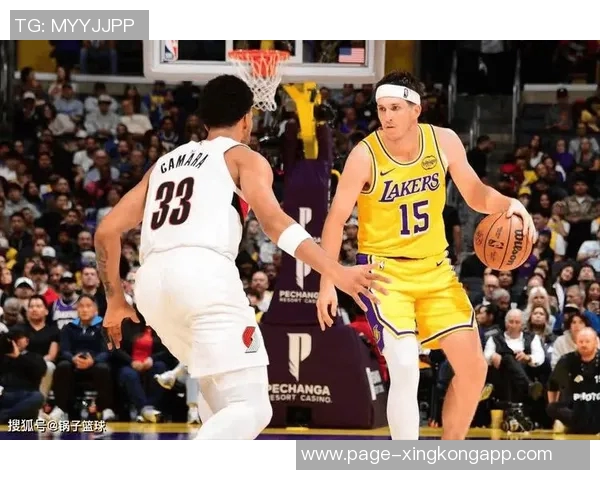 湖人阵容捉襟见肘仅剩十人出战背靠背对抗开拓者三名双向合同球员参战 湖人阵容捉襟见肘仅剩十人出战背靠背对抗开拓者三名双向合同球员参战