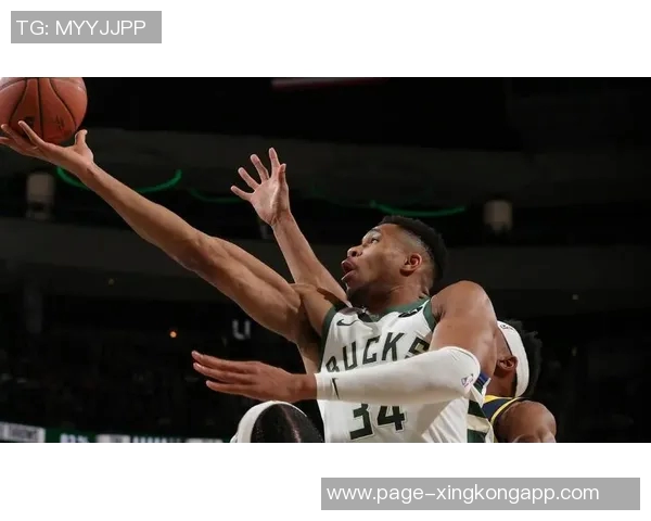 张佳玮深度解析雄鹿队的阵容构建与字母哥的支持体系